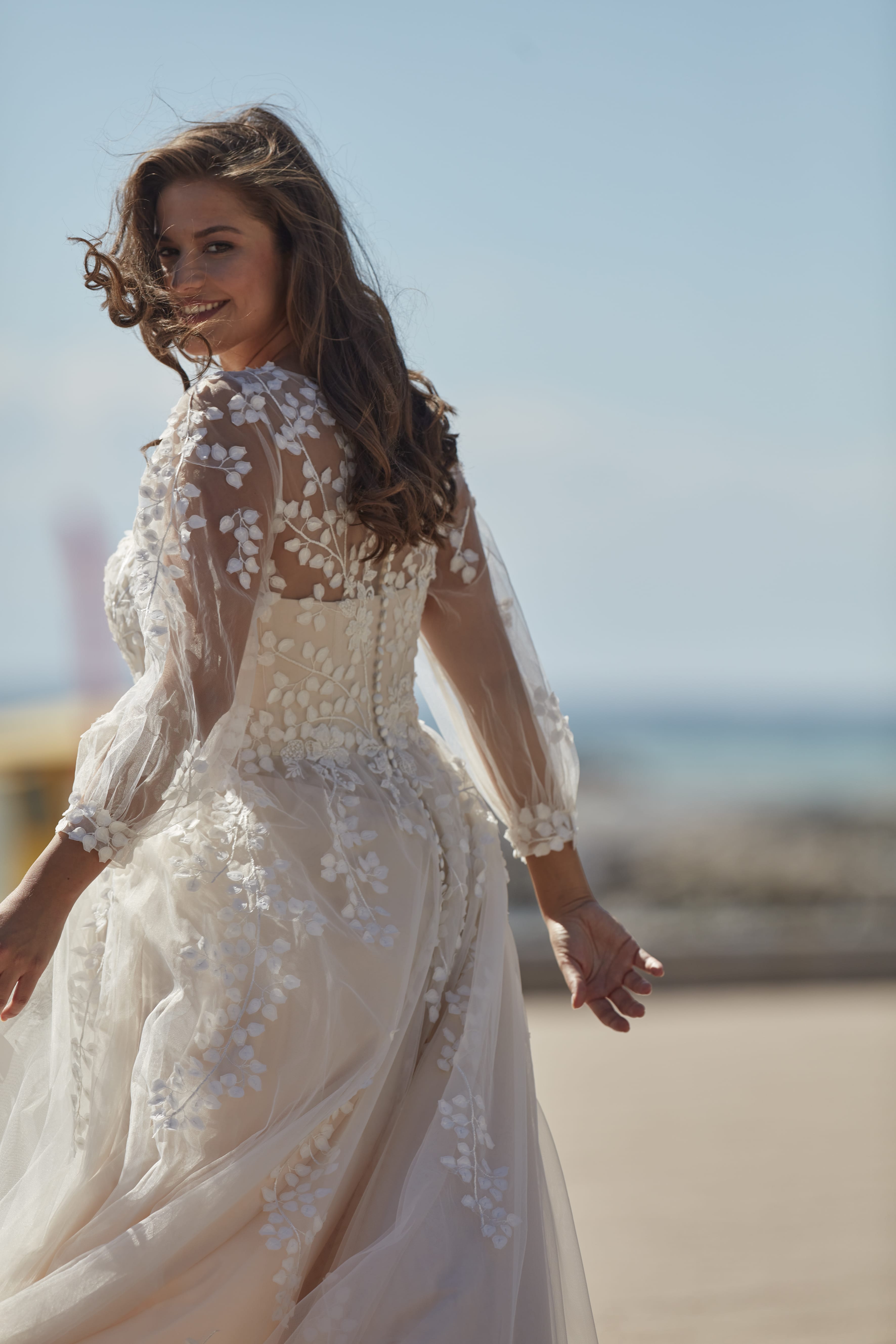 Leichtes Sommer-Brautkleid für die Freie Trauung